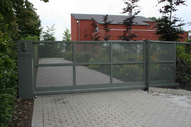 Maak een keuze uit ons aanbod van 100 aluminium poorten!